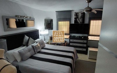 Elegante apartamento en un complejo residencial tranquilo en Sierra Altea Golf.